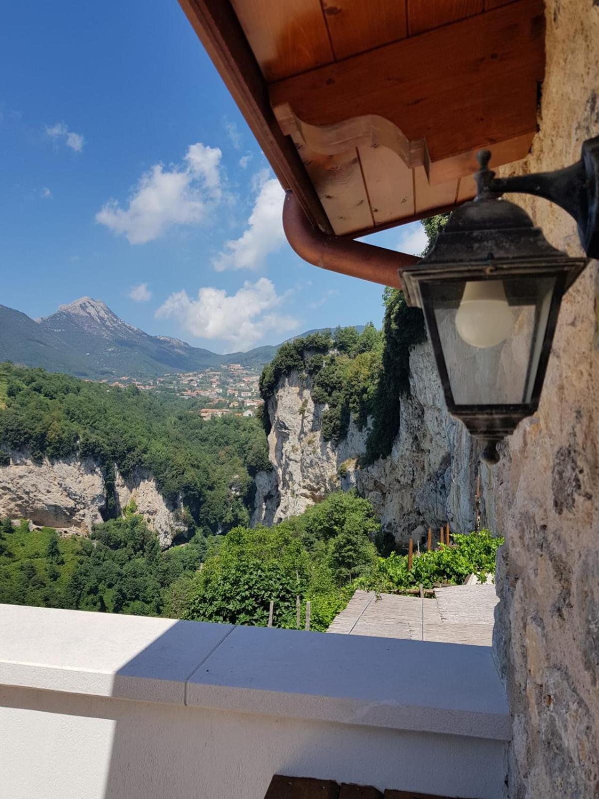 Agriturismo Orrido Di Pino อาเจโรลา ภายนอก รูปภาพ