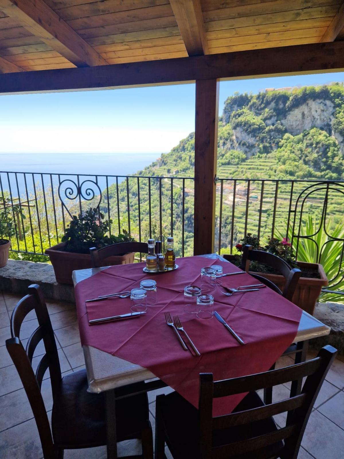 Agriturismo Orrido Di Pino อาเจโรลา ภายนอก รูปภาพ