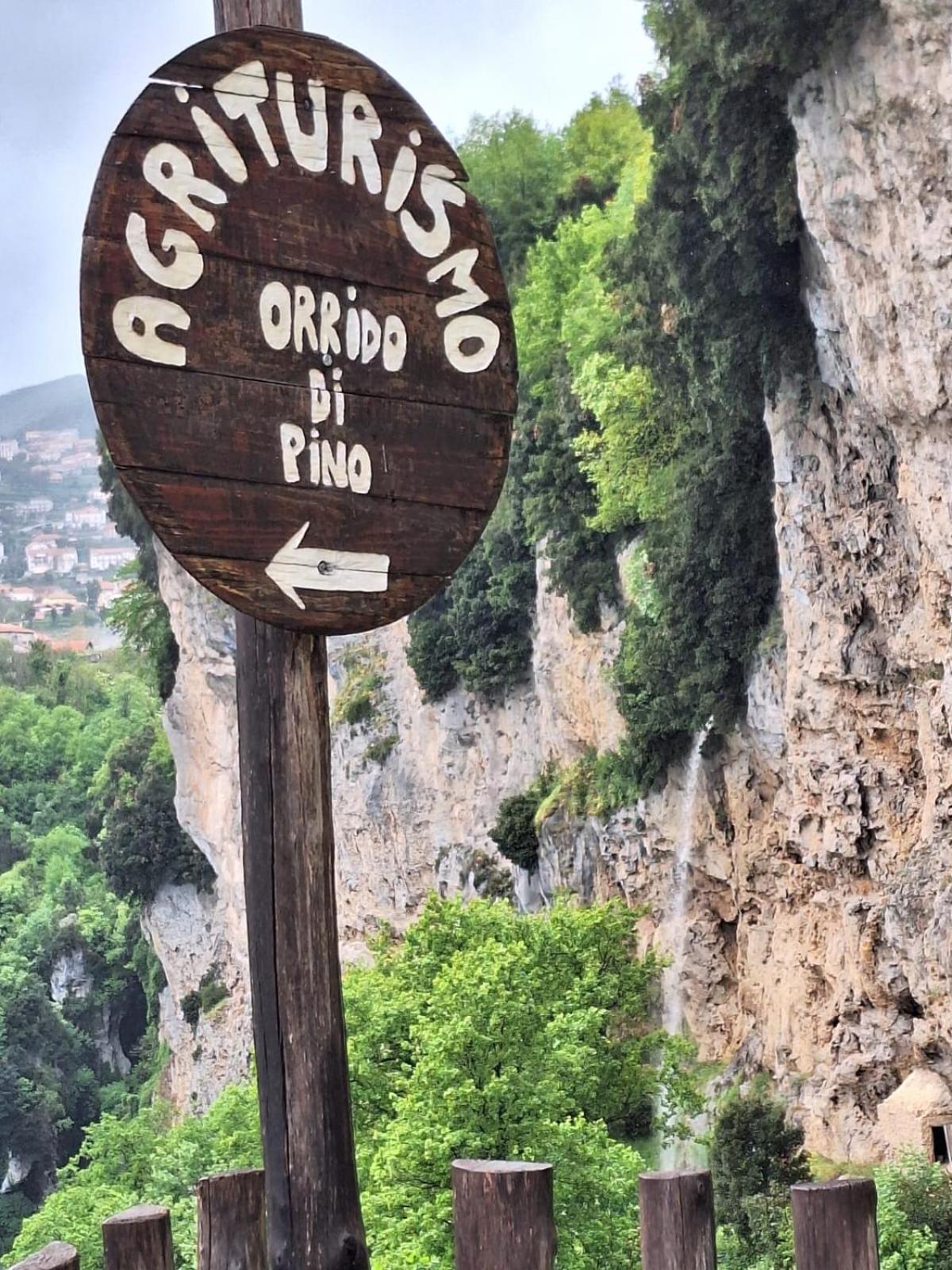 Agriturismo Orrido Di Pino อาเจโรลา ภายนอก รูปภาพ