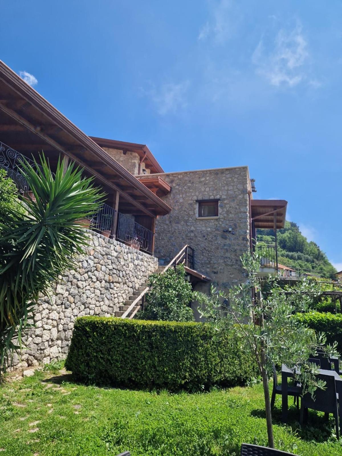 Agriturismo Orrido Di Pino อาเจโรลา ภายนอก รูปภาพ
