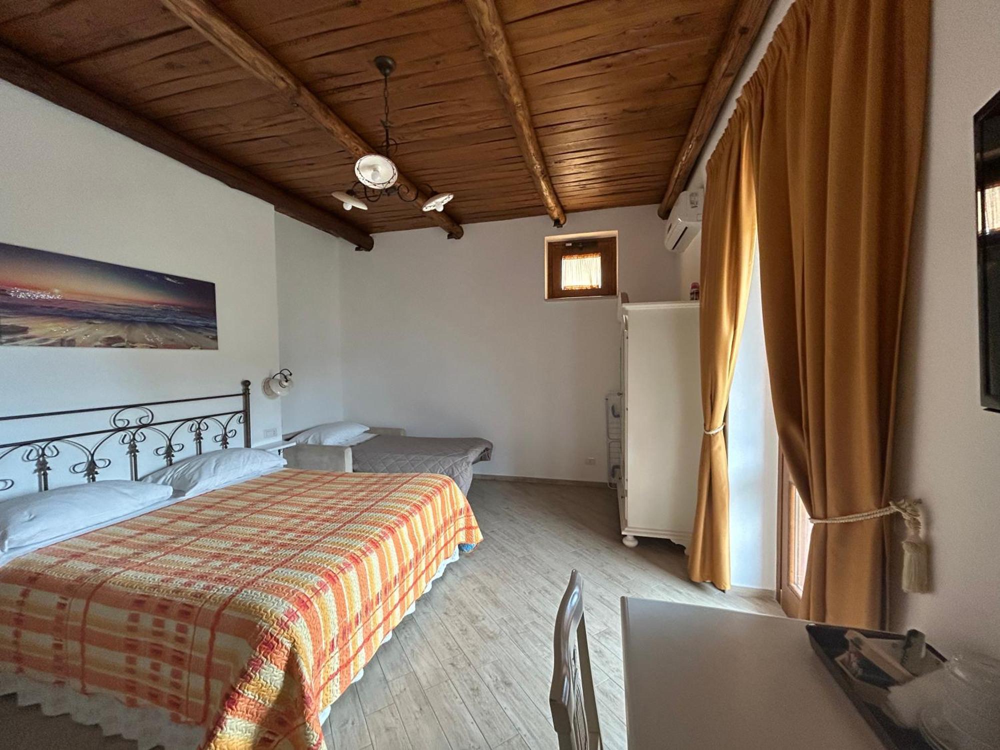 Agriturismo Orrido Di Pino อาเจโรลา ภายนอก รูปภาพ